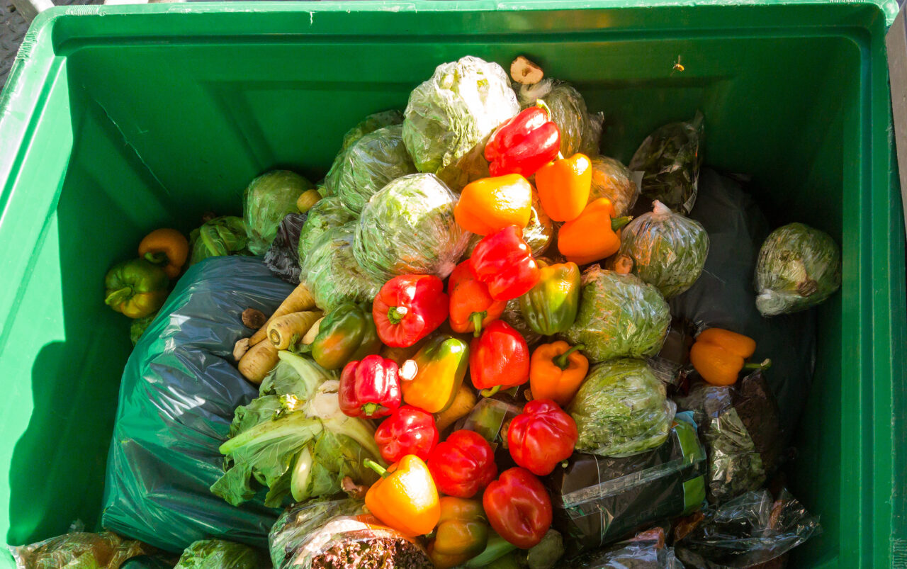 Legea împotriva RISIPEI alimentare a fost promulgată. Care sunt obligațiile și care sunt sancțiunile pentru încălcarea ei
