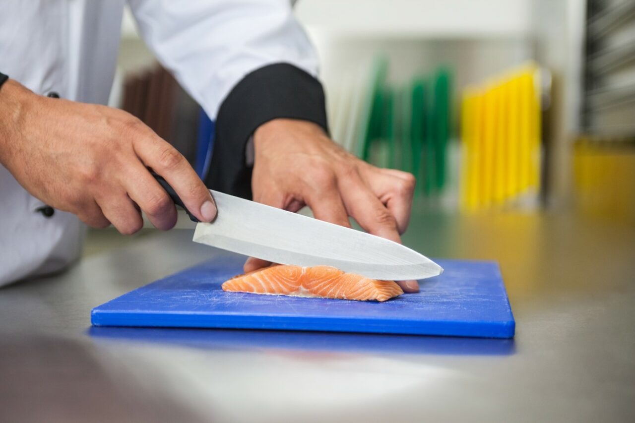 Cum se gătește un SOMON delicios, în doar 20 de minute, folosind doar cinci ingrediente