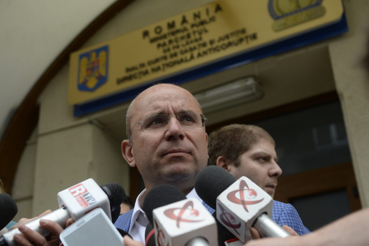Cozmin Gușă candidează independent la ALEGERILE prezidențiale