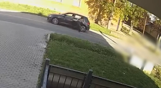 Bătrână de 80 de ani, lovită MORTAL pe trecerea de pietoni! Accidentul teribil a fost surprins de camerele de supraveghere din zonă