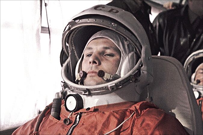 12 APRILIE, calendarul zilei: Iuri Gagarin, primul om care călătorește în spațiu/ Galileo Galilei este interogat