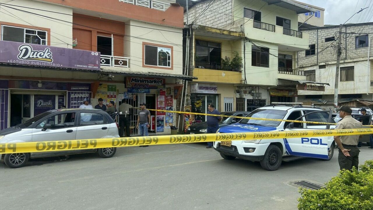 Un primar din Ecuador a fost împușcat MORTAL de doi indivizi. Este al doilea asasinat, în trei zile