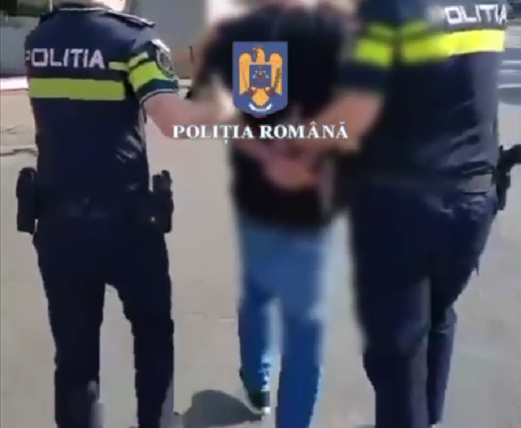Un tânăr a fost REȚINUT de polițiștii Capitalei pentru lovire și alte violențe