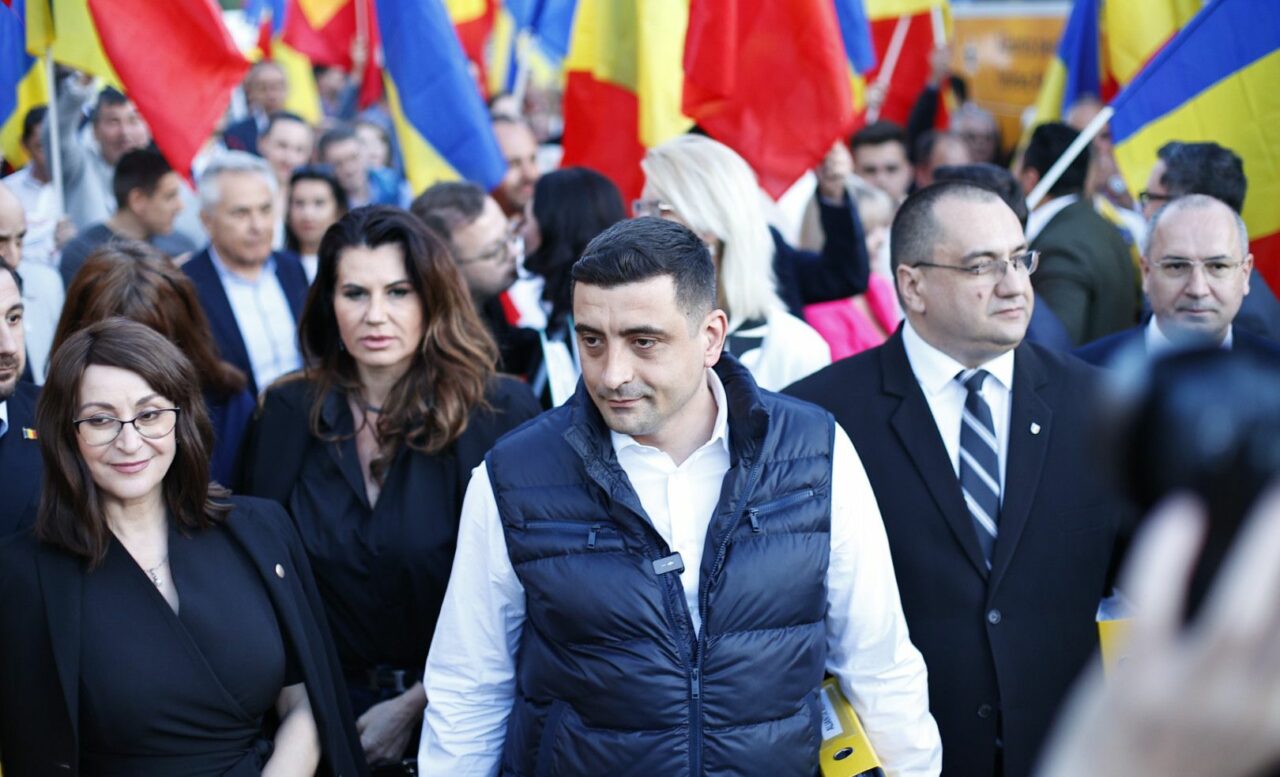 George SIMION și-a înscris candidații pentru europarlamentare / „Am venit pentru o viziune a unei Europe unite”