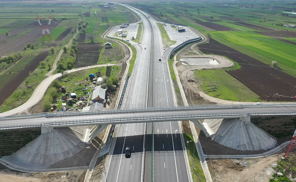 De luni, șeful CNAIR, Cristian Pistol, anunță că se poate circula pe încă 13 km de pe A0 Sud
