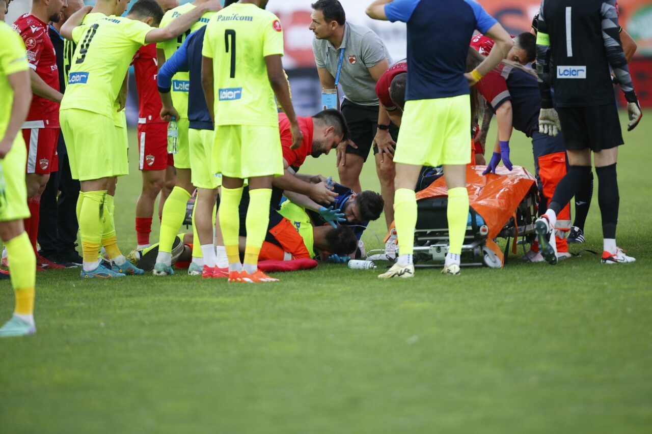 Atac criminal în meciul Dinamo – Poli Iași, 1-0. Josue Homawoo l-a trimis pe Luca Mihai la spital. Poliția a fost sesizată