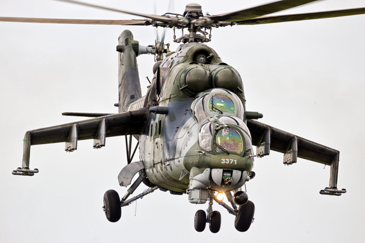 Elicopter rus, prăbușit în Marea Neagră. Purtător de cuvânt ucrainean: „A fost o EXPLOZIE la bord”