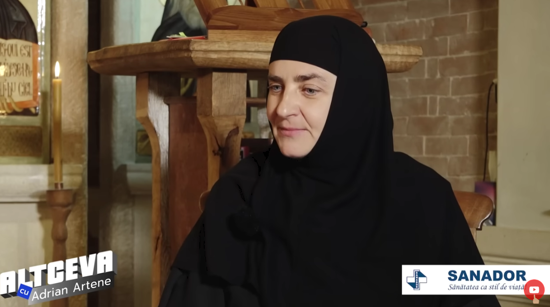 Maica Antonia, stareța singurei mănăstiri ortodoxe din Elveția: ”Avându-L pe D-zeu în inima noastră,nu putem fi decât fericiți”