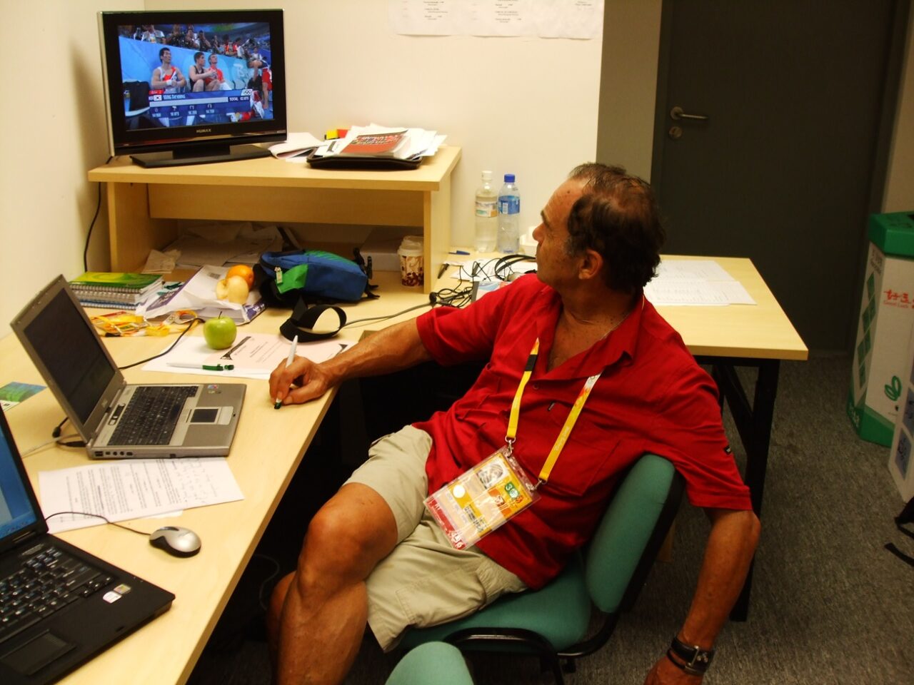 A MURIT Octavian Vintilă, fostul mare comentator sportiv care a transmis exercițiul Nadiei Comăneci la Jocurile Olimpice