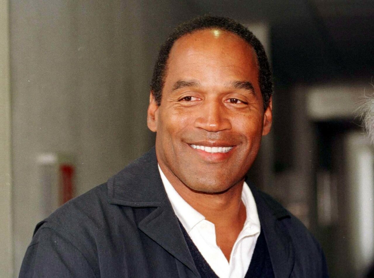 OJ Simpson, fotbalist și actor american, a murit la 76 ani. Suspect de crimă, dar a făcut închisoare pentru furt