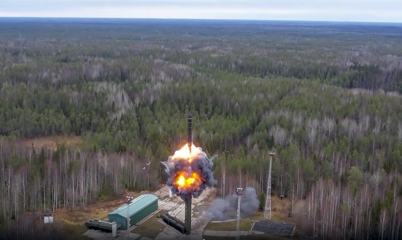 Rusia a testat o RACHETĂ intercontinentală, în contextul tensiunilor cu Occidentul