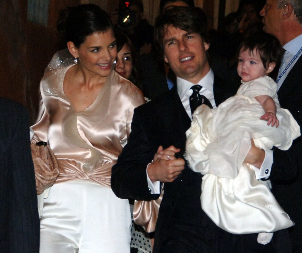Cum arată SURI, fiica lui Tom Cruise, la 18 ani. Detaliul care indică o ruptură între cei doi