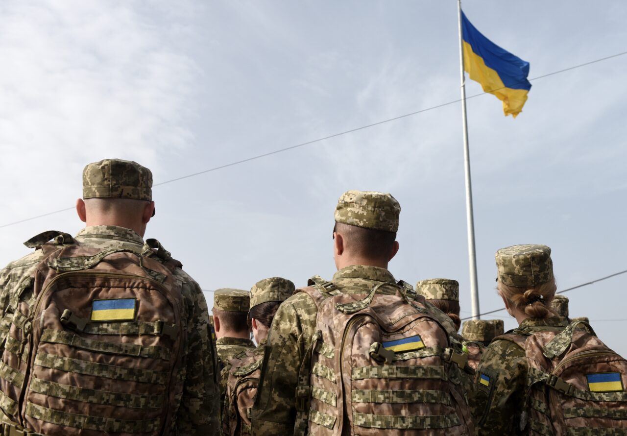 Toți bărbații ucraineni care au fugit de război în POLONIA, obligați să revină în țară. Nu-și pot reînnoi pașapoartele