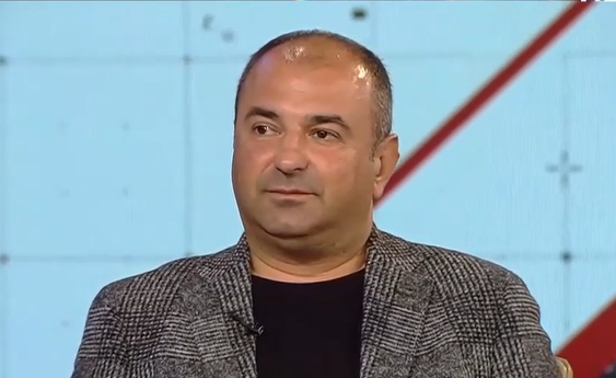 Scandal între soţii Şoşoacă | Silvestru Şoşoacă: Voi fi CONTRACANDIDATUL Dianei oriunde va candida. Pe femeia asta cineva trebuie să o bată!