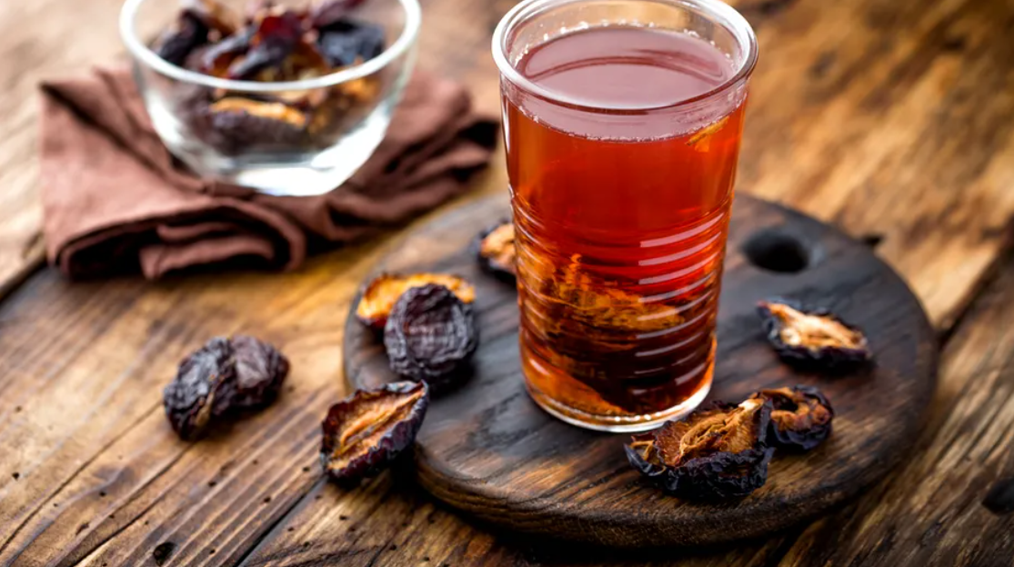Băutura care te scapă de constipație, alta decât CAFEAUA. Este remediul natural pentru un colon curat