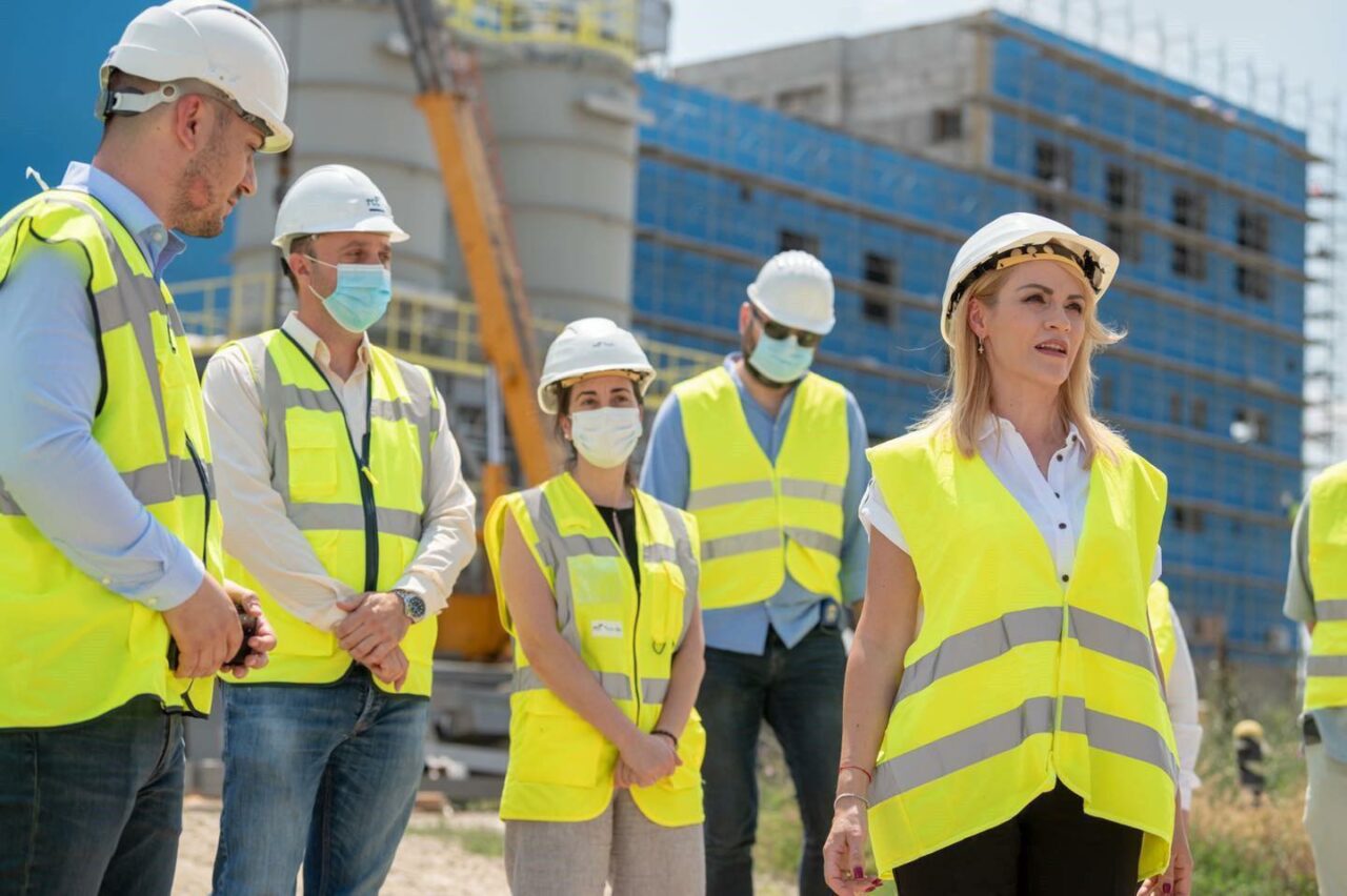 Gabriela FIREA s-a decis să spună „adevărul despre cel mai mare proiect de mediu din țară!”
