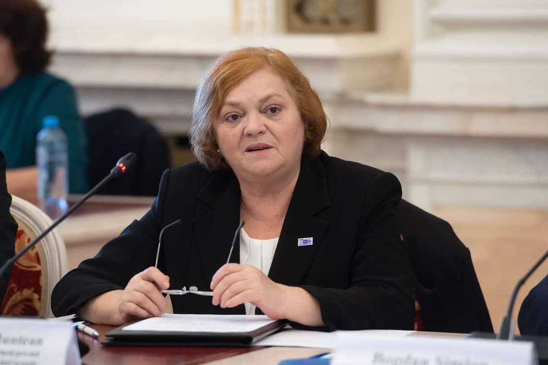 Senatoarea Lucica Muntean a DEMISIONAT din PNL: „Îmi voi continua activitatea ca senator neafiliat”