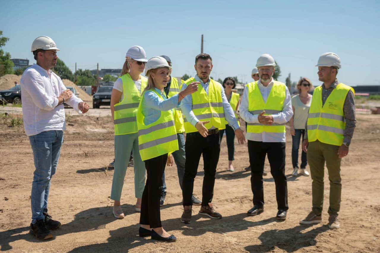 Gabriela Firea promite să realizeze o rețea de centre pentru SĂNĂTATEA FEMEII: Sunt femeie și mamă, înțeleg bine aceste nevoi