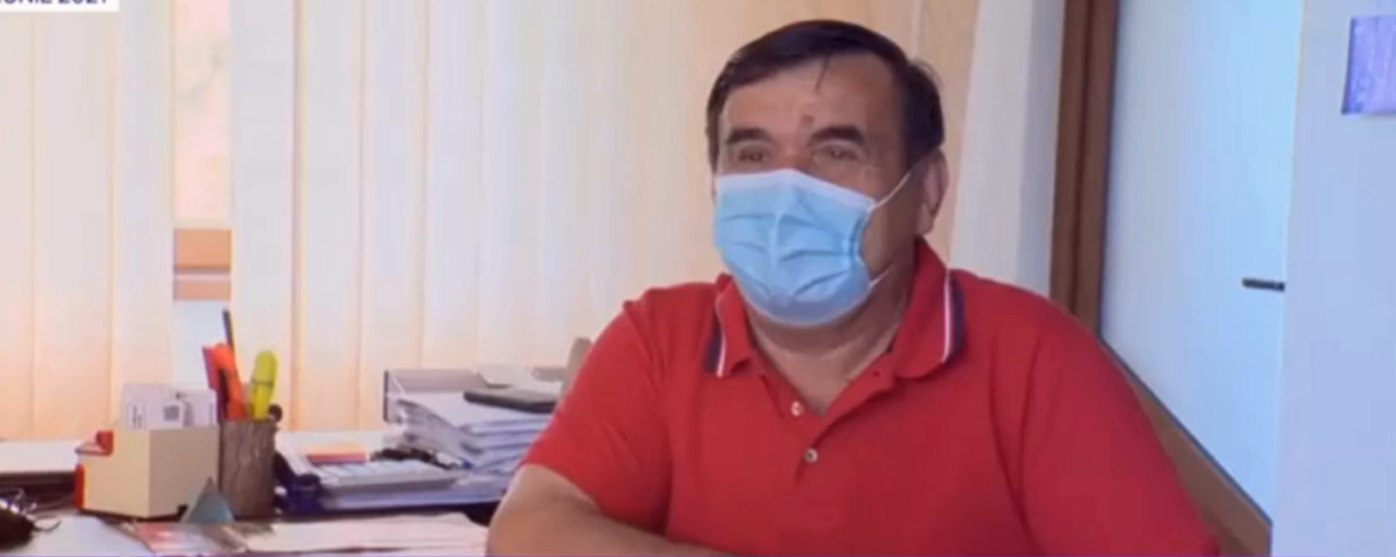 Un tată și fiul său au ajuns la cuțite din cauza cursei pentru primărie: „A apărut eroarea asta în familie și de atunci suntem așa”