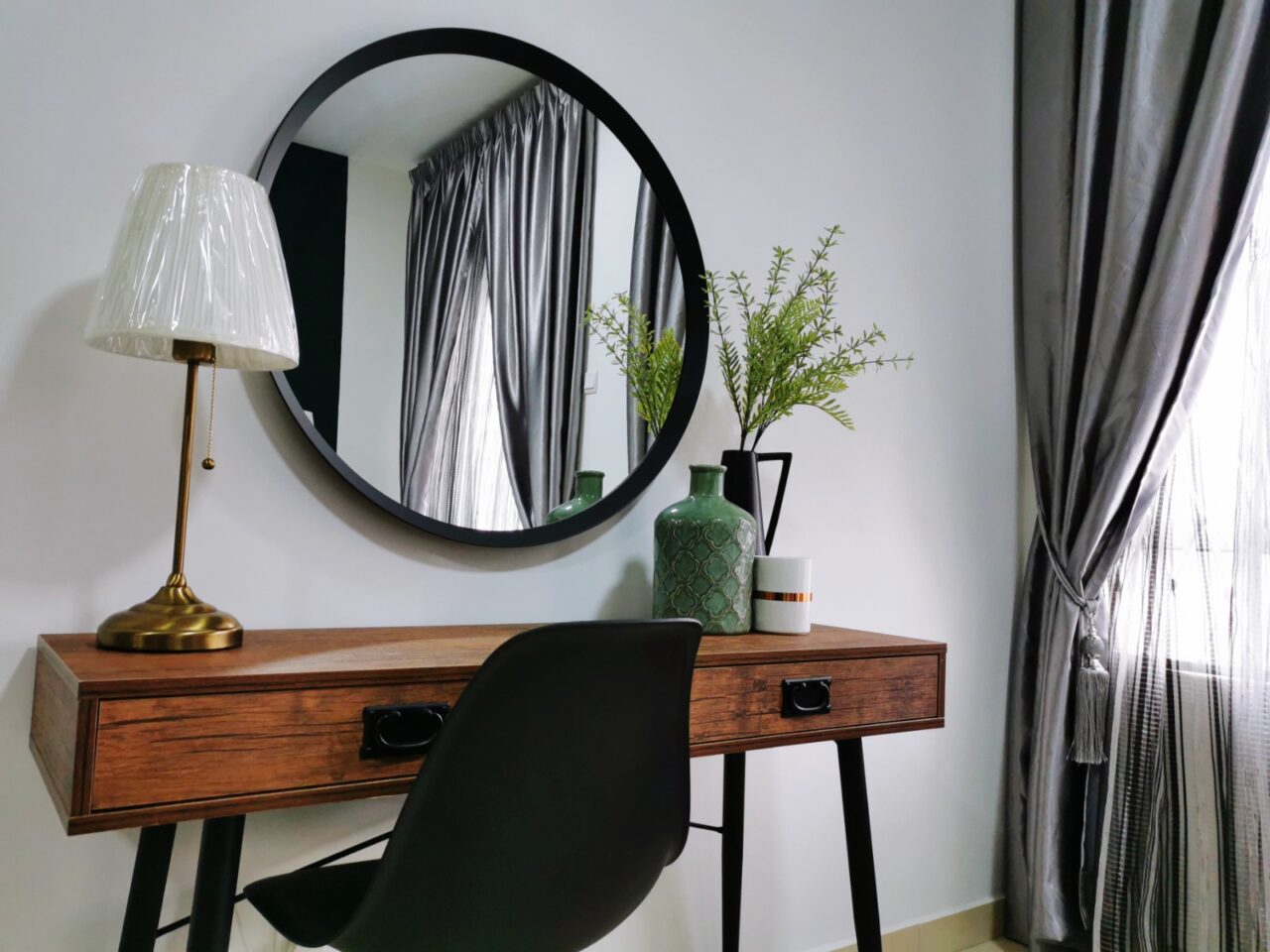 GHID complet – Cum să alegi oglinzile perfecte pentru casa ta