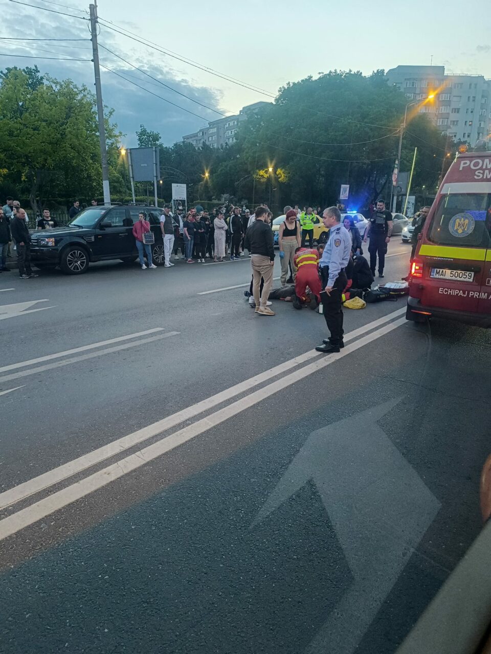 Înfiorător. UCIS în plină zi, în plină stradă. Doi tineri au omorât cu bâtele un bărbat în Cartierul Crângași, București