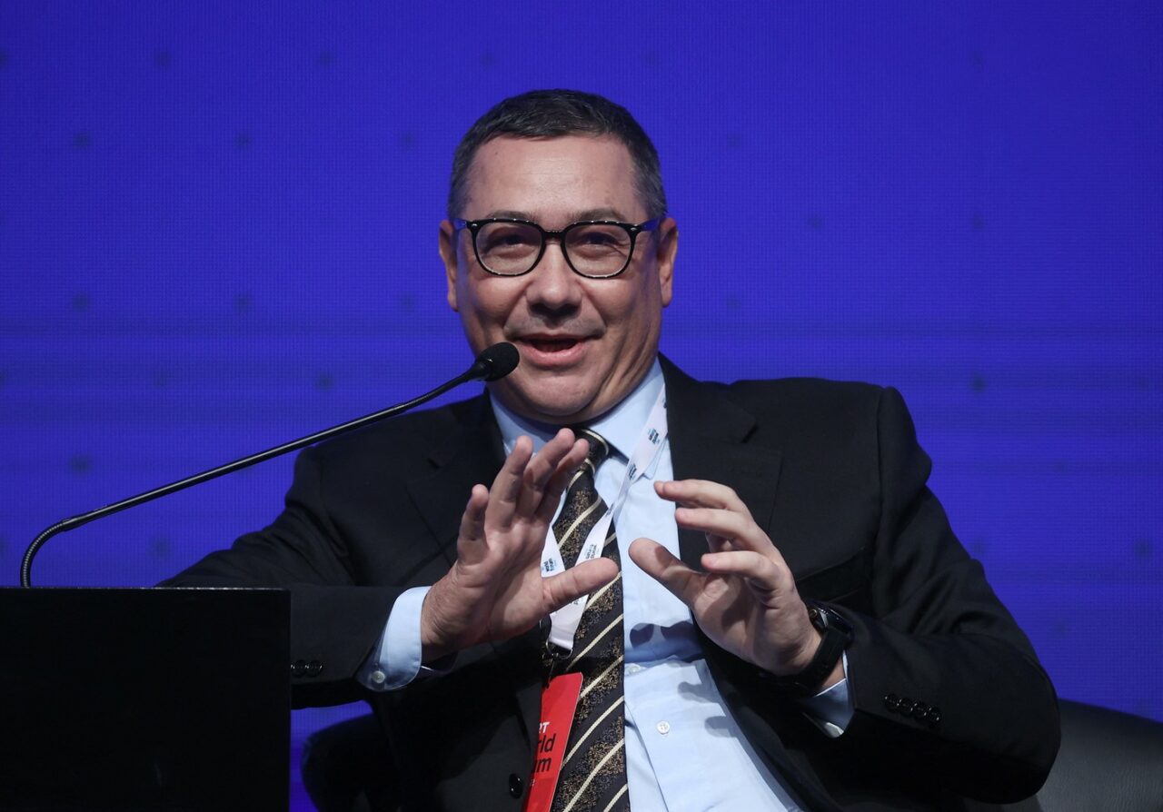 Victor Ponta, despre declarațiile lui Traian Băsescu privind vinovăția unui fost general SRI: „Se spală pe mâini ca Pilat din Pont”