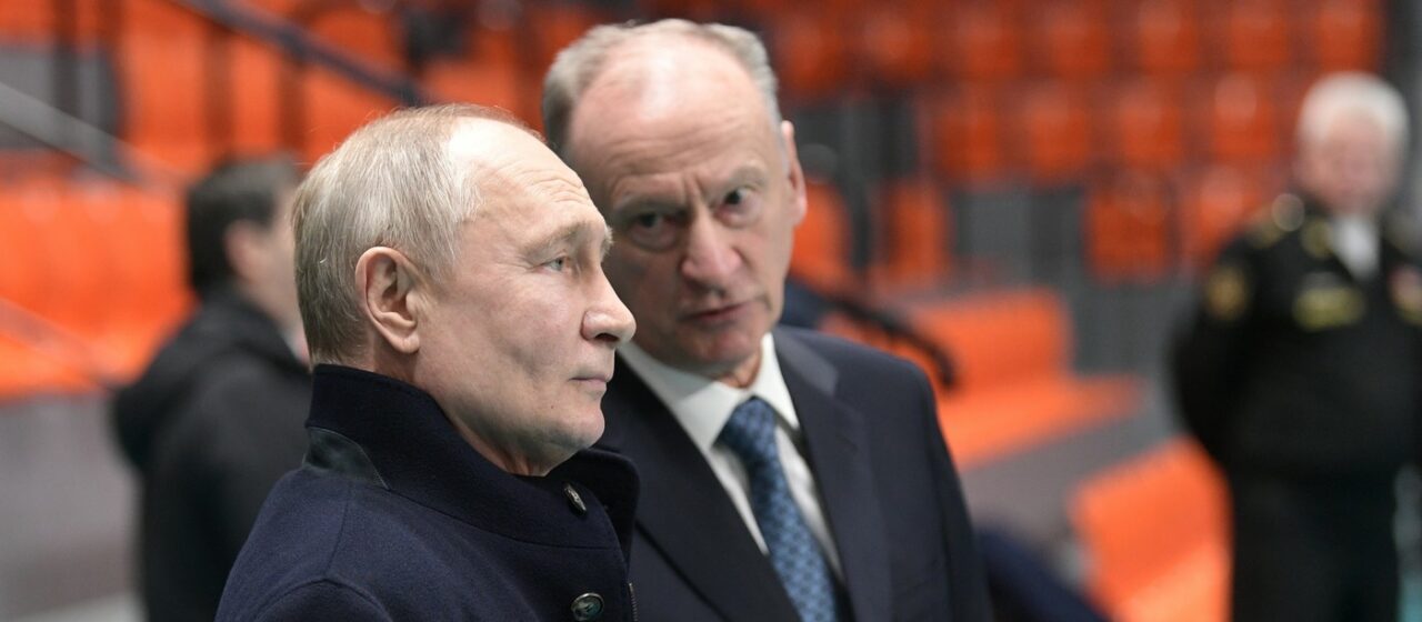 Retrogradarea „șoimului” Nikolai Patrushev, obsesiile lui Putin și „PARANOIA POLITICĂ” de la Kremlin: „Rusofobia de secole a elitelor occidentale”