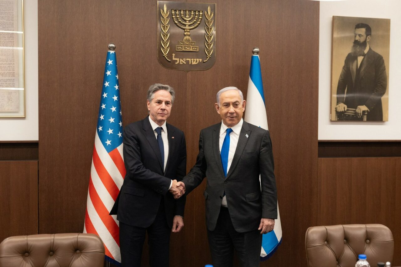 Netanyahu ignoră apelurile privind intervenția în RAFAH /Liderul israelian i-a transmis lui Blinken că nu va accepta un acord de oprire a conflictului
