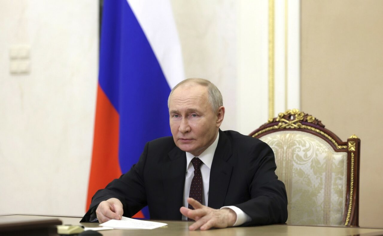 Rusia cere ”propuneri serioase” de pace, dar pe baza noilor ”realități teritoriale” din UCRAINA /Kievul își va susține propriul plan, în Elveția