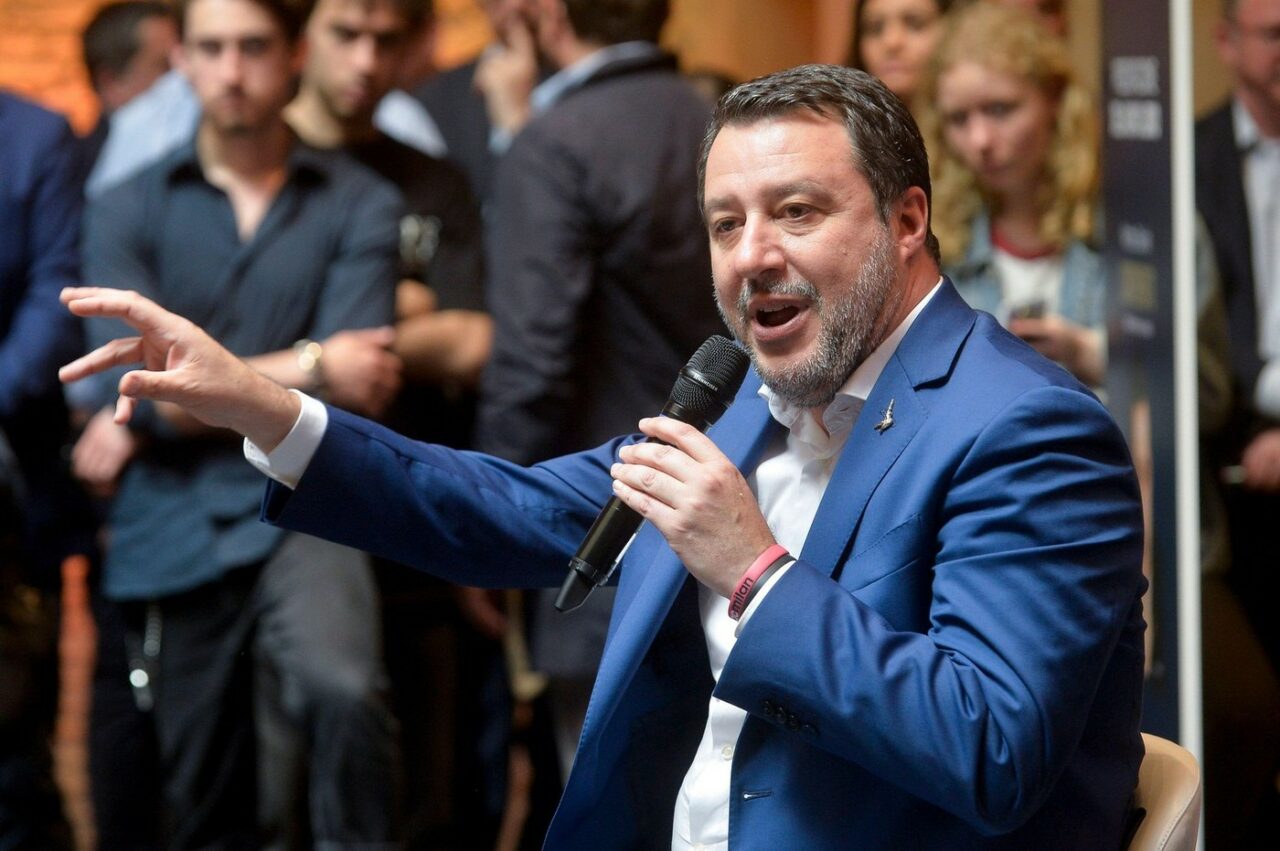 Matteo Salvini propune ca Italia să reintroducă ARMATA OBLIGATORIE. Ce spun ceilalți politicieni italieni