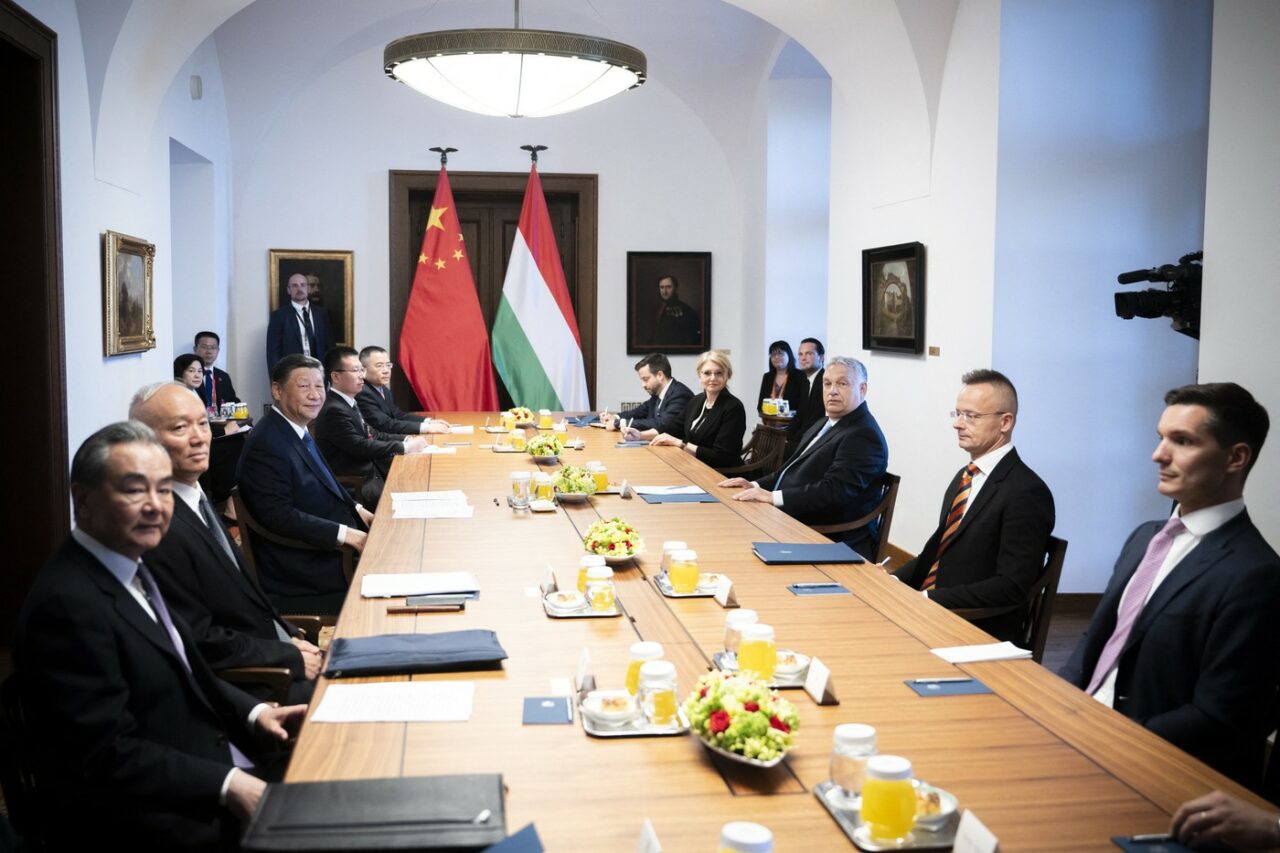 Ungaria și China avansează PARTENERIATUL bilateral /Xi Jinping vrea intensificarea cooperării cu țările din estul Europei