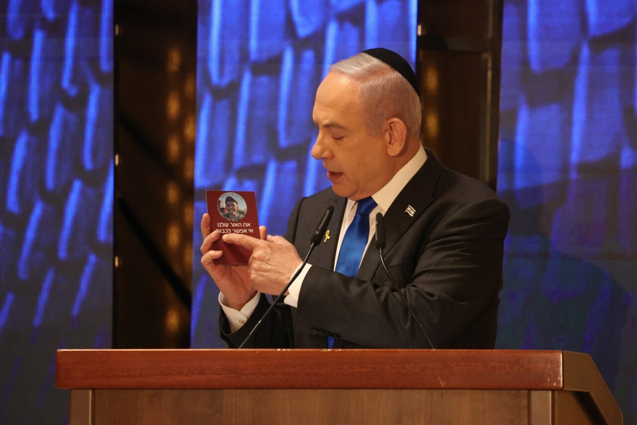 Secretarul Hezbollah avertizează că Israelul se va confrunta cu o înfrângere sau cu intrarea în „abis”. Premierul Israelului: „Ne-ați răpit COPIII”