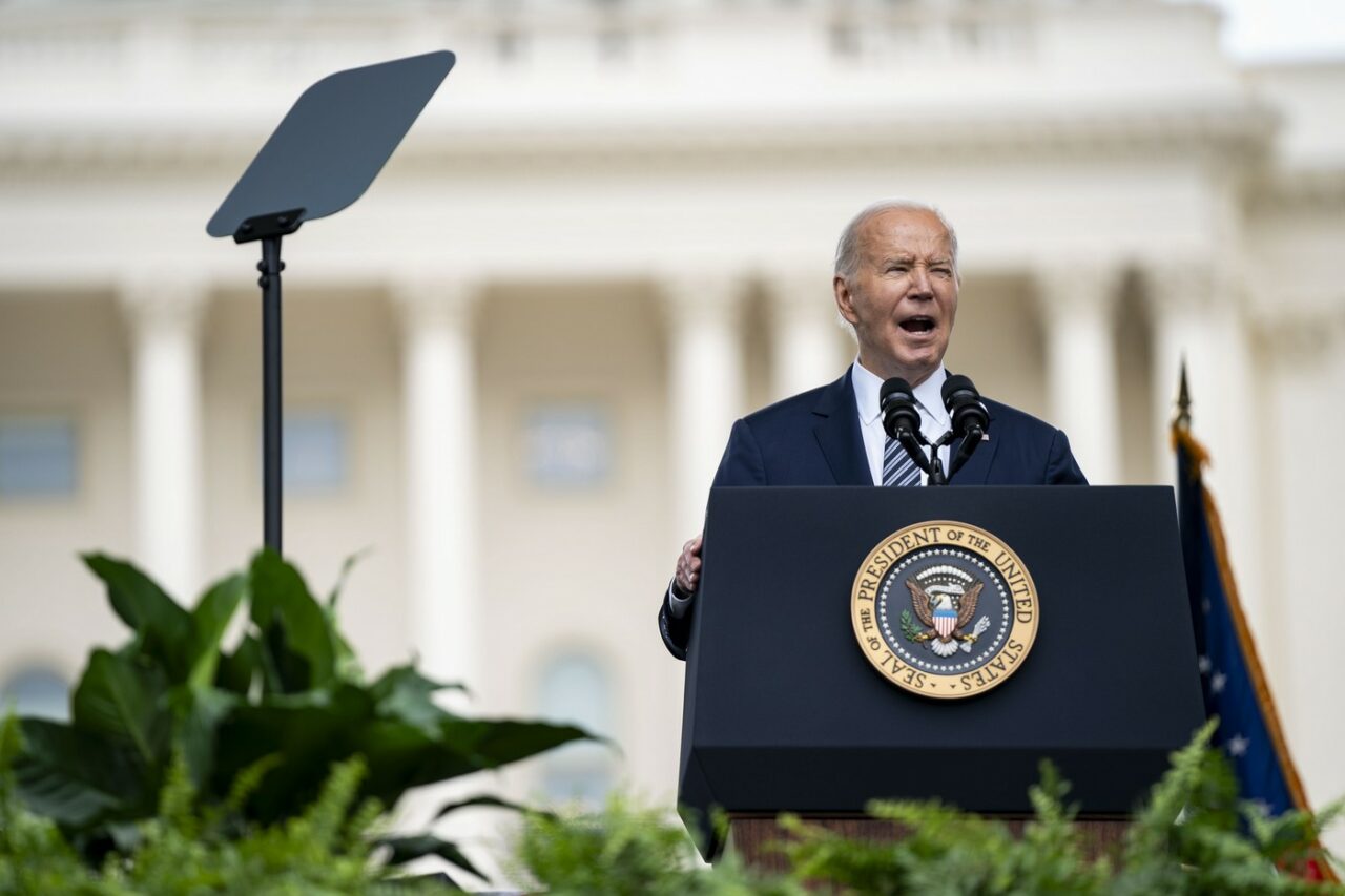Joe Biden CONDAMNĂ vehement atacul care l-a vizat pe Robert Fico /Washingtonul poate oferi asistență Slovaciei