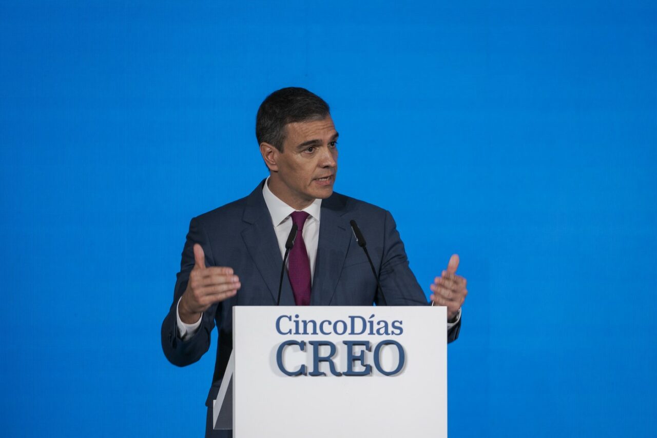 Politico: Tragedia feroviară cu 68 de morți zguduie Spania Pedro Sánchez, sub presiune înaintea alegerilor: opoziția cere anchete urgente: „Ajunge!”