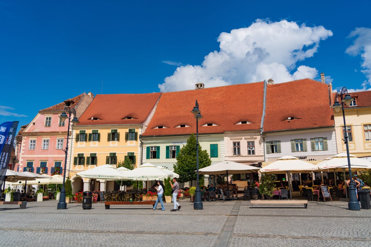 „Orașul celor 1000 de ochi” din România care atrage mulți turiști