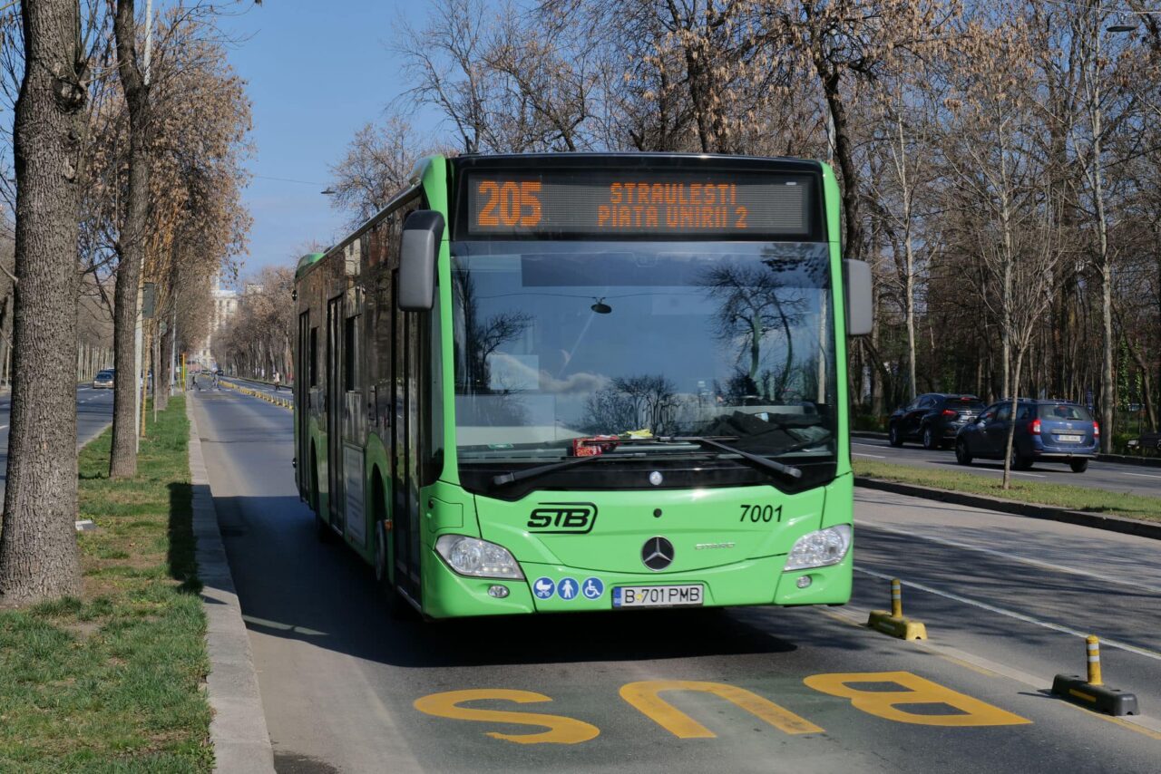 Modificări de trasee STB în weekend. Ce linii de autobuz și troleibuz vor fi deviate