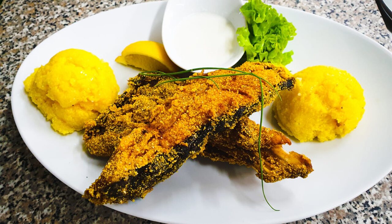 Câți lei a dat un bucureștean pe o porție de 250g de CALCAN, într-un restaurant din Mamaia Nord. Și-a făcut cruce când a văzut nota!