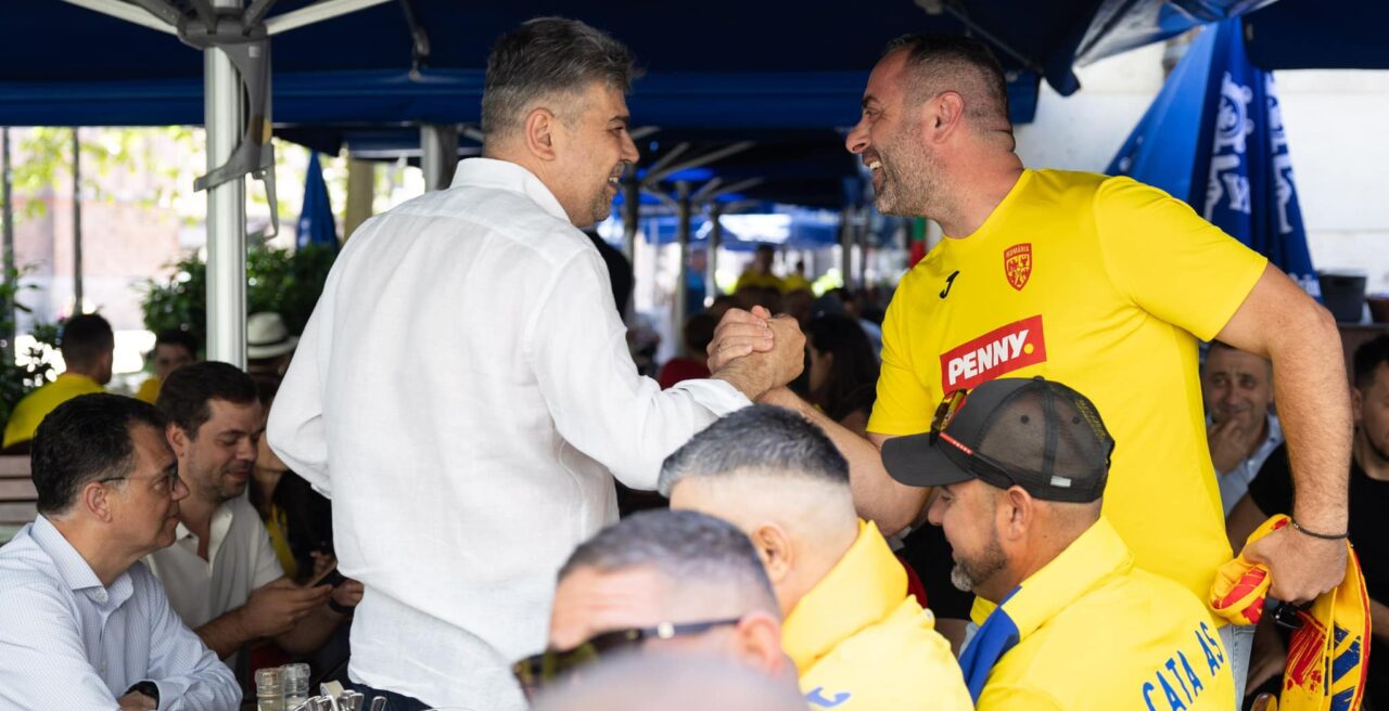Premierul Marcel Ciolacu, surprins în ipostaze INEDITE înaintea meciului tricolorilor de la EURO 2024: „Hai, România!”