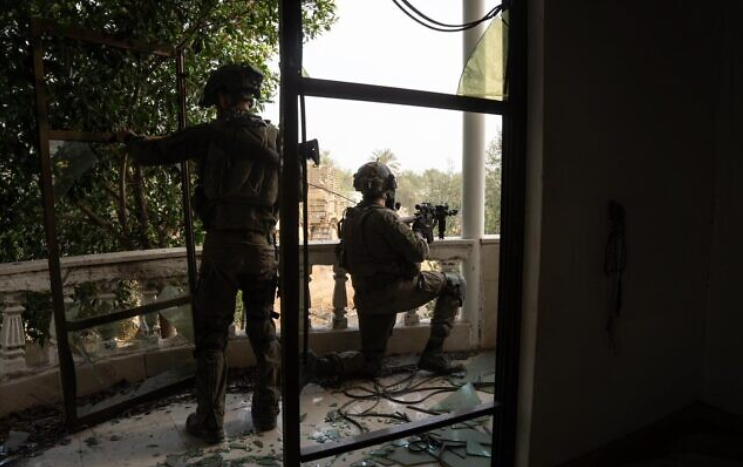 IDF atacă în Rafah și demolează un complex de antrenament al HAMAS: „Tuneluri localizate, arme confiscate, mai mulți teroriști au fost uciși”