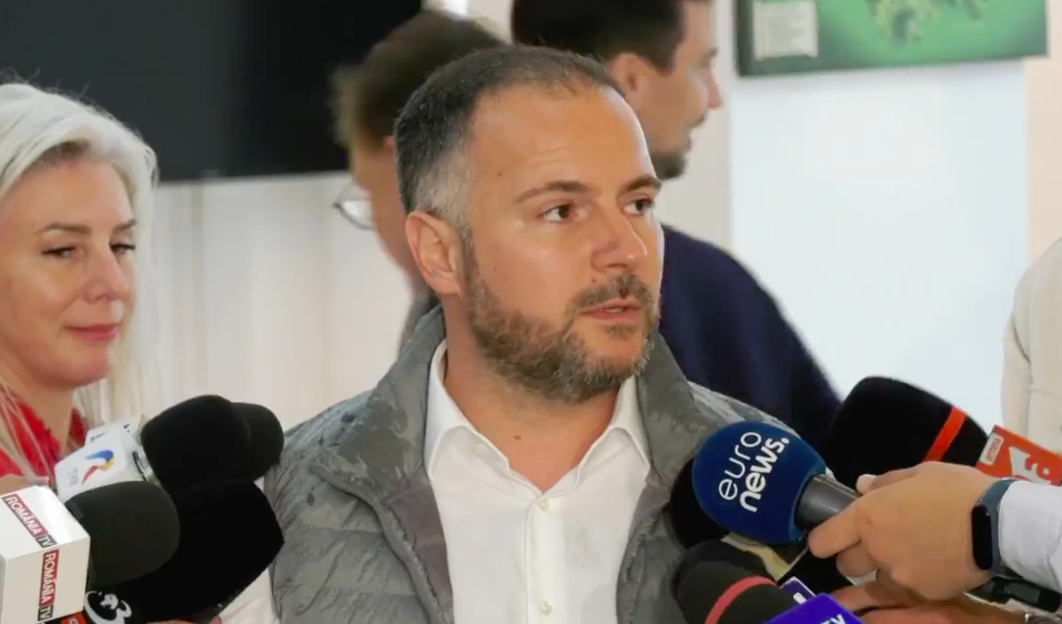 Rareș Hopincă își clamează victoria: ,,S-a menținut o DIFERENȚĂ de peste 300 de voturi în favoarea mea”