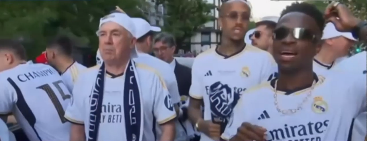 Jucătorii de la Real Madrid și antrenorul lor au sărbătorit câștigarea UEFA Champions League pe muzică românească. Pe ce melodie au dansat