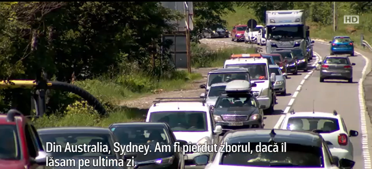 Turiștii au invadat stațiunile în vacanța de Rusalii. TRAFIC de coșmar la întoarcere: „Fac din Sibiu până în București 14 ore”