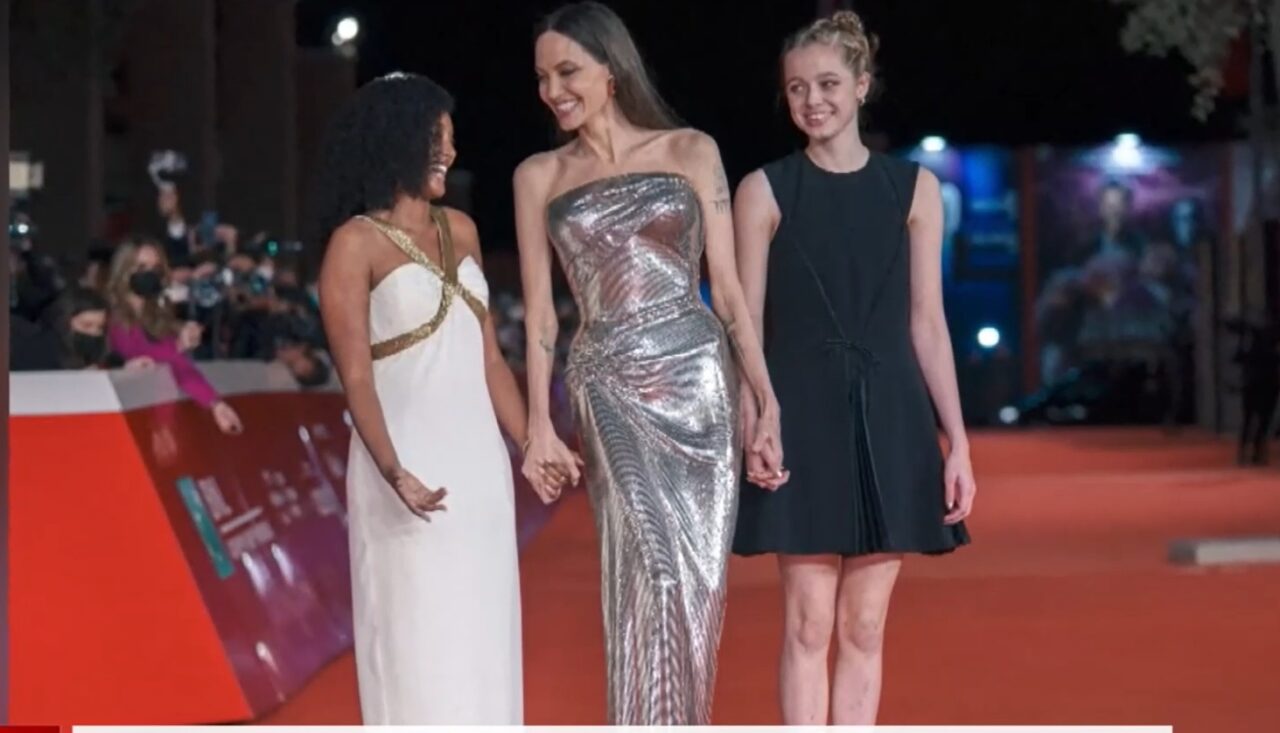 Shiloh, fetița Angelinei Jolie și a lui Brad Pitt, a depus actele pentru a renunța la NUMELE de familie al tatălui său