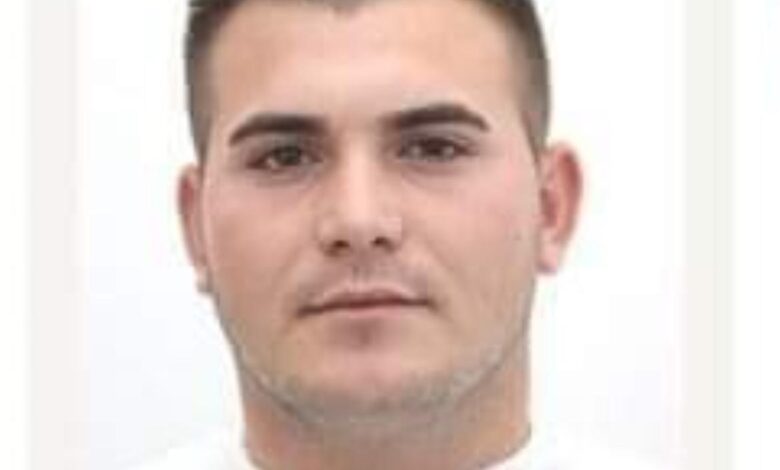 Un tânăr român a dispărut pe drumul de la serviciu către casă