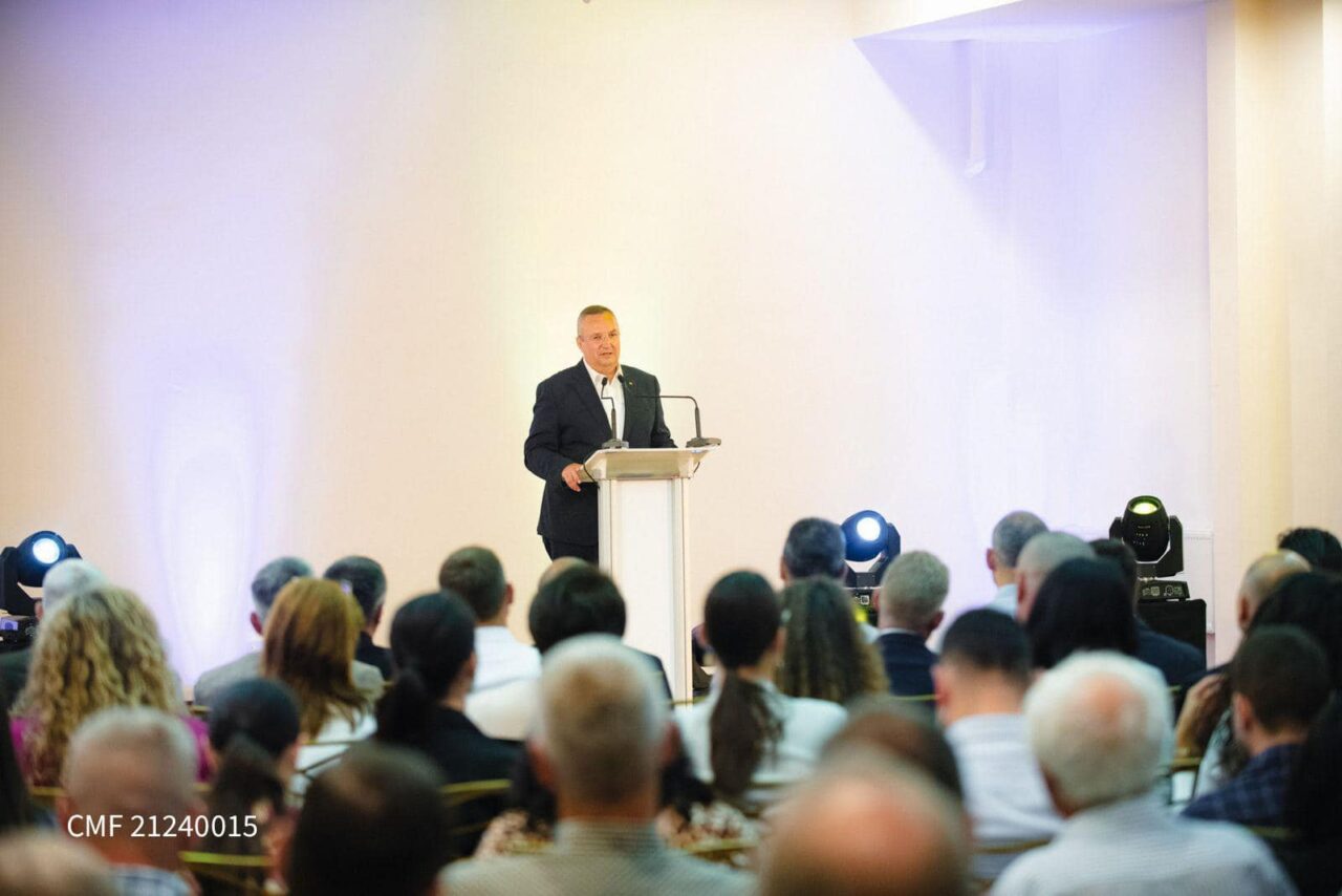 Nicolae Ciucă, bilanț la FINAL de campanie: ,,Noi, liberalii, nu vorbim doar despre şantiere şi asfalt. Noi, liberalii, avem în primul rând valori”