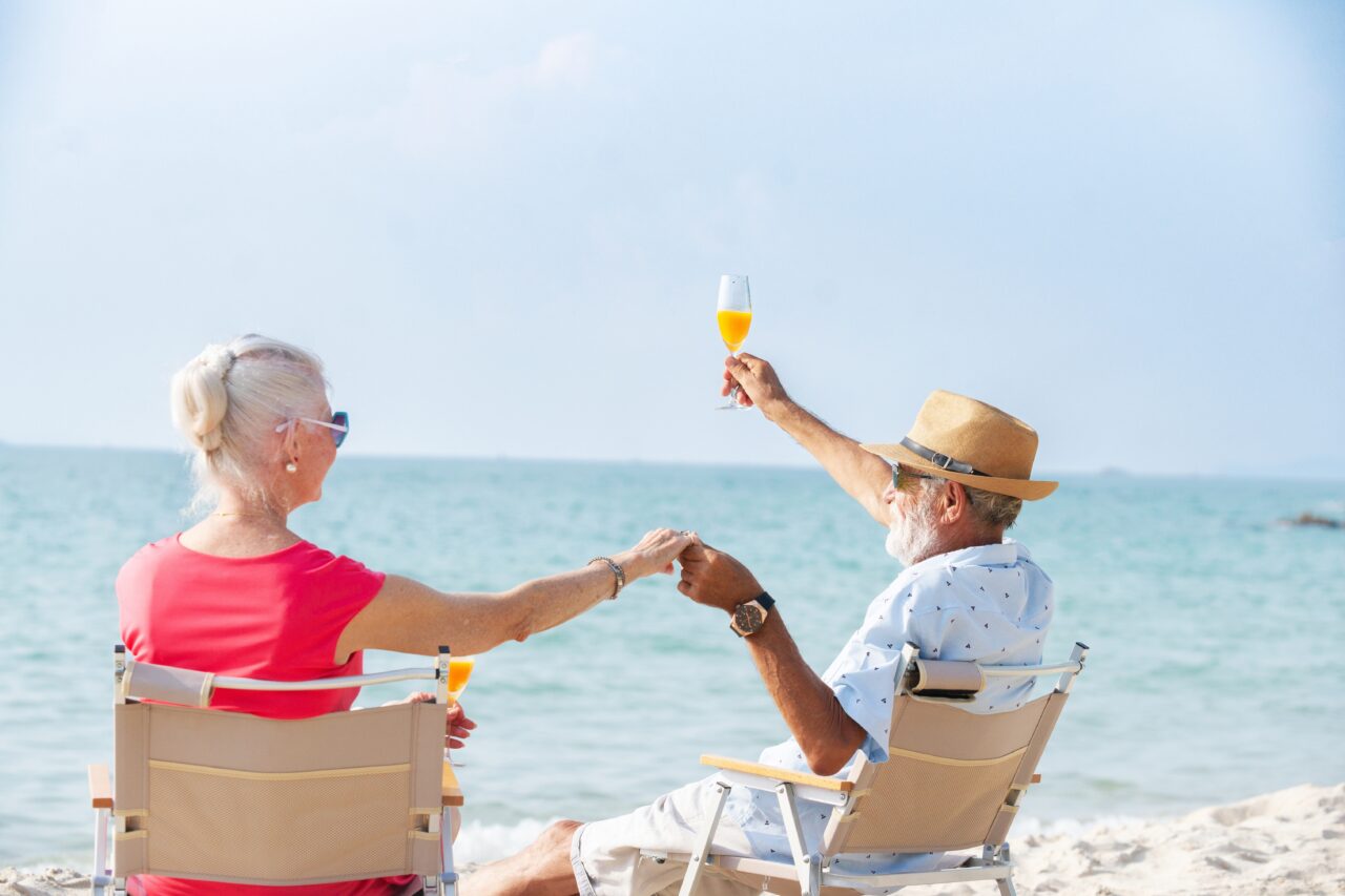 Pensionarii vor primi 2.900 lei de la statul român pentru a se relaxa într-o stațiune de tratament timp de 16 ZILE