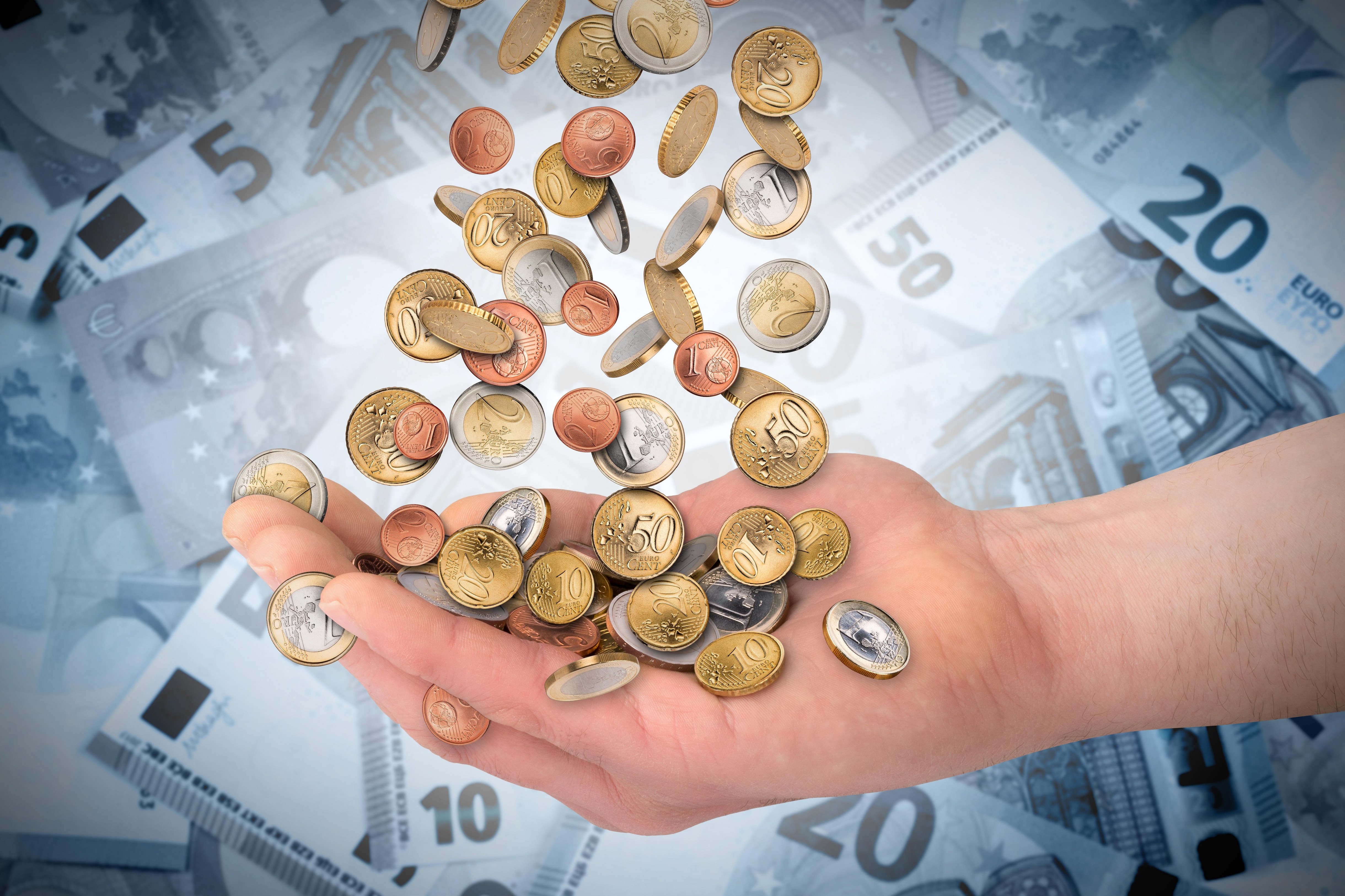 Un român a câștigat peste 14.000 de euro la pariuri mizând pe victoria lui PIEDONE la alegeri în duel interesant. Casa de pariuri ezită să-i dea banii