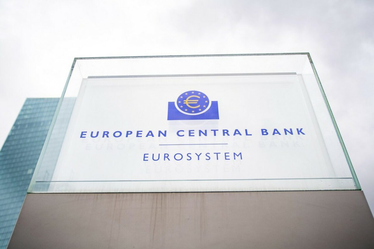 BCE: Inflația din ROMÂNIA și deficitul bugetar sunt principalele impedimente pe parcursul admiterii în zona euro