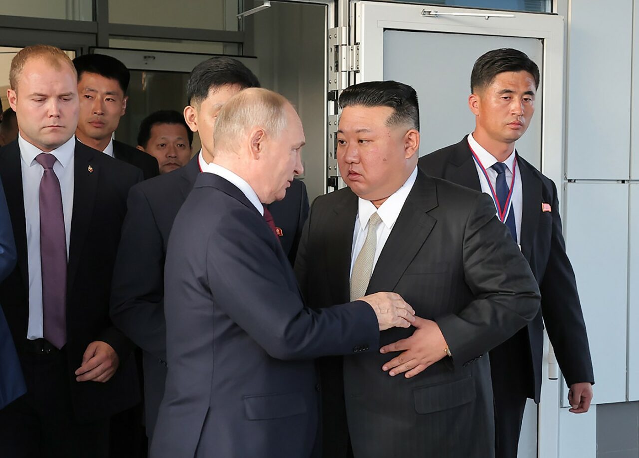 Căsătorie de conveniență între Putin și Kim Jong-Un sau PERICOLUL unei „prietenii absolute”? Necunoscutele ecuației „Rusia – Coreea de Nord”
