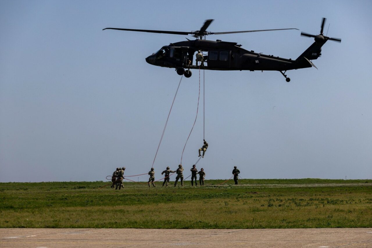 BBC: O comună din România urmează să găzduiască cea mai mare bază NATO din Europa. Va fi mai mare chiar și decât cea de la Ramstein